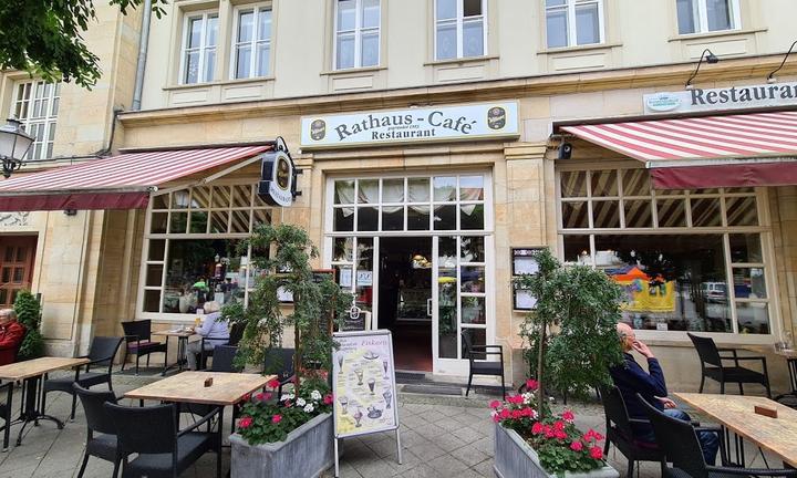 Rathaus Cafe